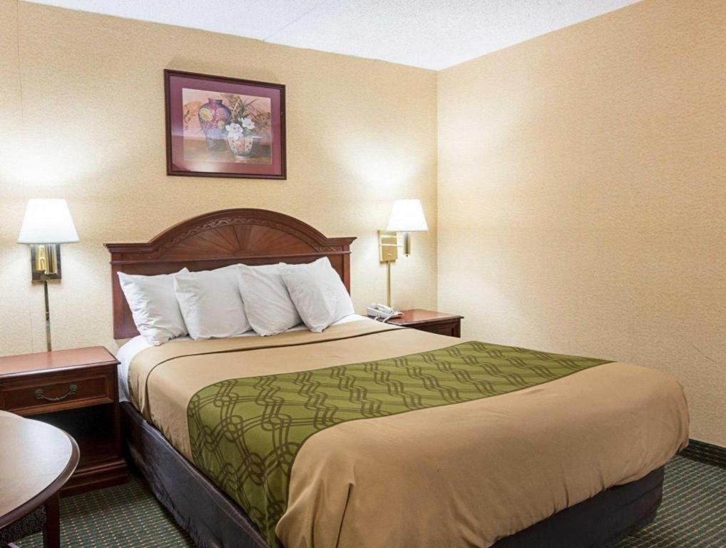Econo Lodge Near Quantico Marine Base Dumfries Eksteriør billede