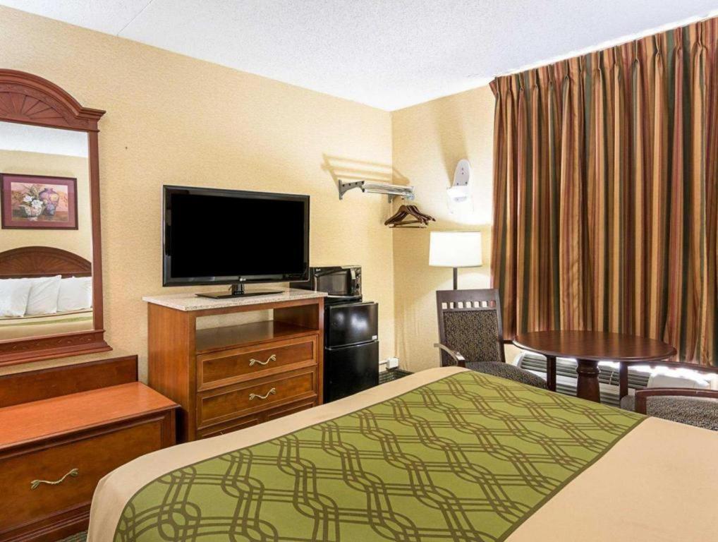 Econo Lodge Near Quantico Marine Base Dumfries Eksteriør billede