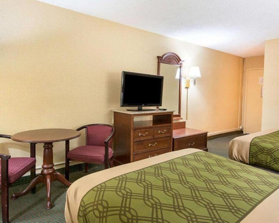 Econo Lodge Near Quantico Marine Base Dumfries Eksteriør billede